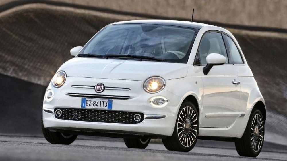 Δύο νέες εκδόσεις, η Star και η Rockstar, για το Fiat 500