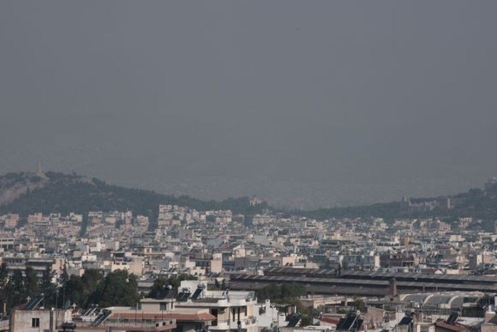 Συμβουλές για την προστασία από τον καπνό που έχει σκεπάσει και την Αθήνα