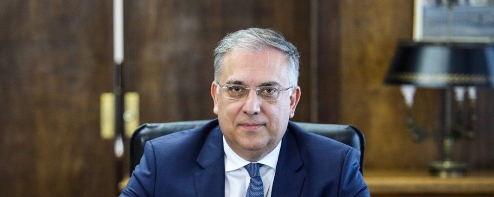 ΥΠΕΣ: Ανοίγουν οι κλιματιζόμενες αίθουσες των δήμων λόγω καύσωνα