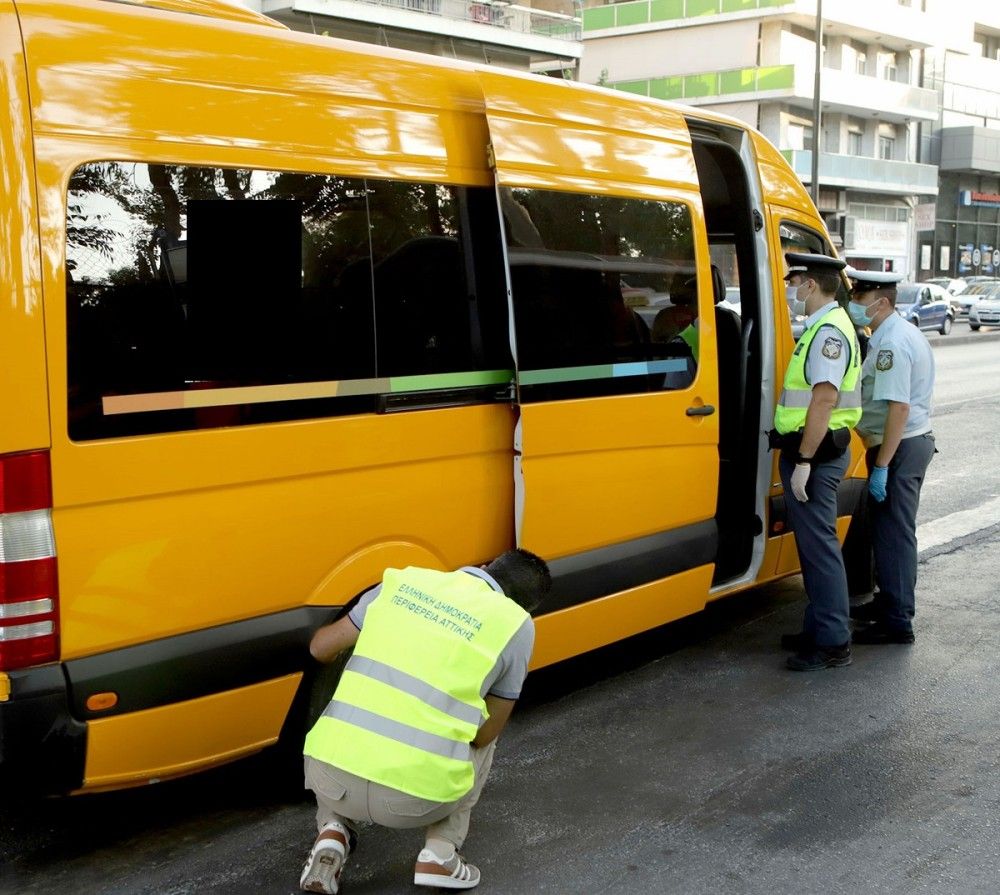 Τροχαία: 78 παραβάσεις σε σχολικά με το «καλημέρα» της σχολικής χρονιάς