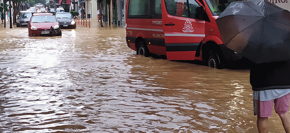 Με εντολή Μητσοτάκη 27,9 εκατ. ευρώ σε δήμους και Περιφέρειες που &#8220;χτύπησε&#8221; ο Ιανός