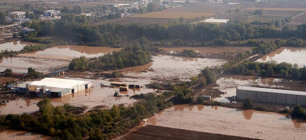 Κακοκαιρία Ιανός: Δέσμη 6 μέτρων για τις πληγείσες περιοχές από το υπουργείο Υποδομών