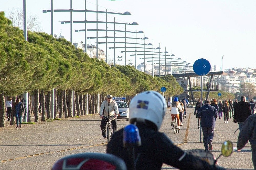 Πάνω από 250 πρόστιμα για χρήση μάσκας την Παρασκευή