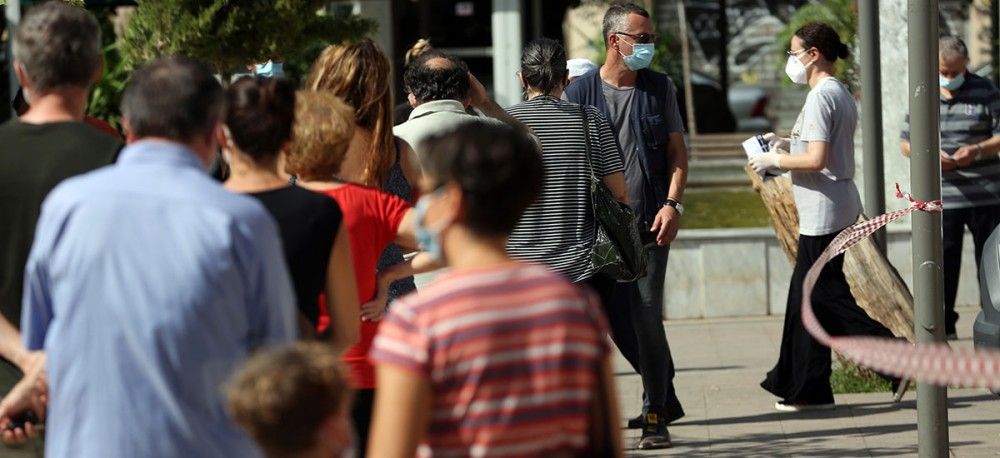 Κορωνοϊός: Εφιαλτικές προβλέψεις για την εξάπλωση της πανδημίας