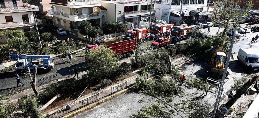 Τρεις τραυματίες από την πρωινή κακοκαιρία στο Νέο Ηράκλειο