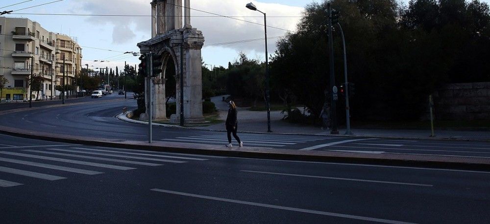 Μικρή παράταση του lockdown