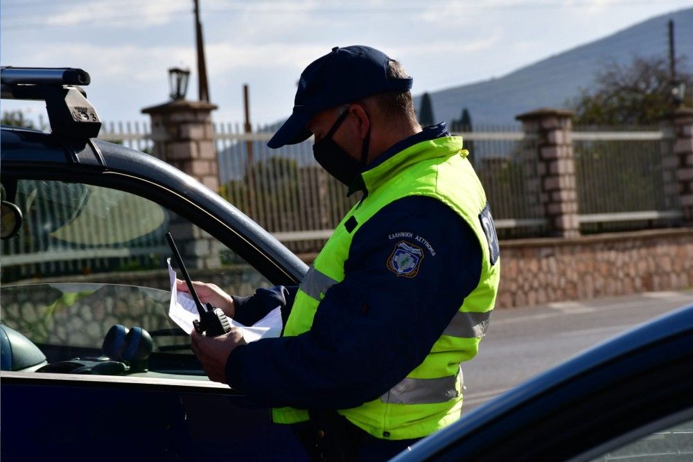 Σαρωτικοί έλεγχοι και πρόστιμα των αρχών για τη μη τήρηση των μέτρων