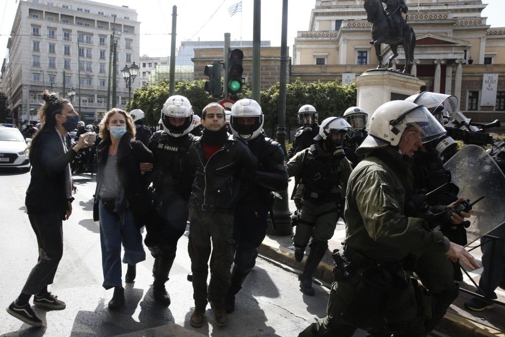 &#8220;Για να κάνει ο Έκτορας τα μπάνια του, η μάνα του Αξαρλιάν έχασε τον γιο της&#8230;&#8221;