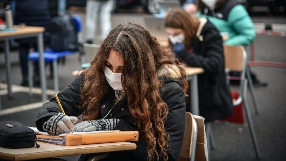 Κεραμέως: Παράταση του σχολικού έτους εντός του Ιουνίου