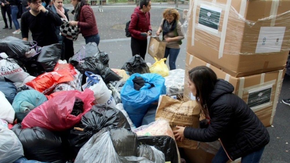 Ανθρωπιστική βοήθεια από την Ελλάδα έφτασε στα Τίρανα