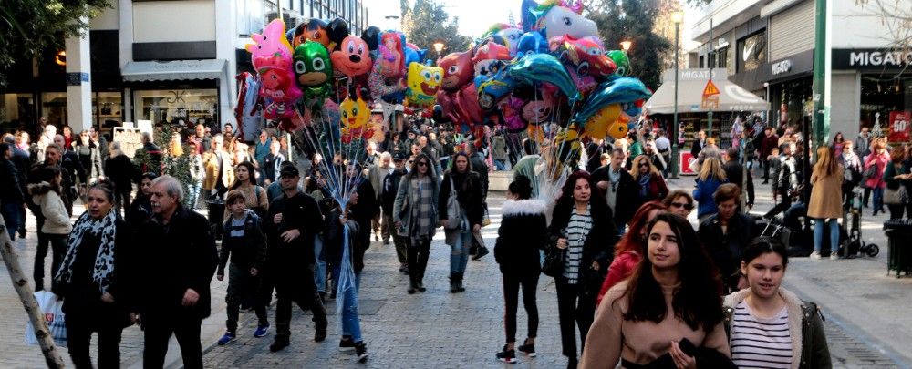 Αισιόδοξοι οι Έλληνες για τη νέα χρονιά: Λέξη κλειδί η &#8220;Ελπίδα&#8221;