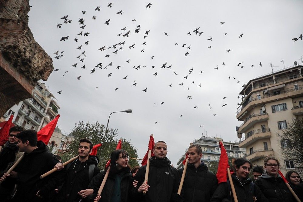 Επέτειος Γρηγορόπουλου: Ολοκληρώθηκε η μαθητική πορεία