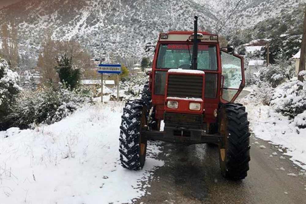 Σε κατάσταση έκτακτης ανάγκης περιοχές σε Μάνδρα και Κάρυστο