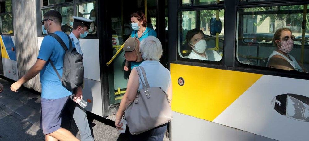 Χτύπησαν οδηγό λεωφορείου στη Βουλιαγμένης επειδή πήγαινε&#8230; αργά