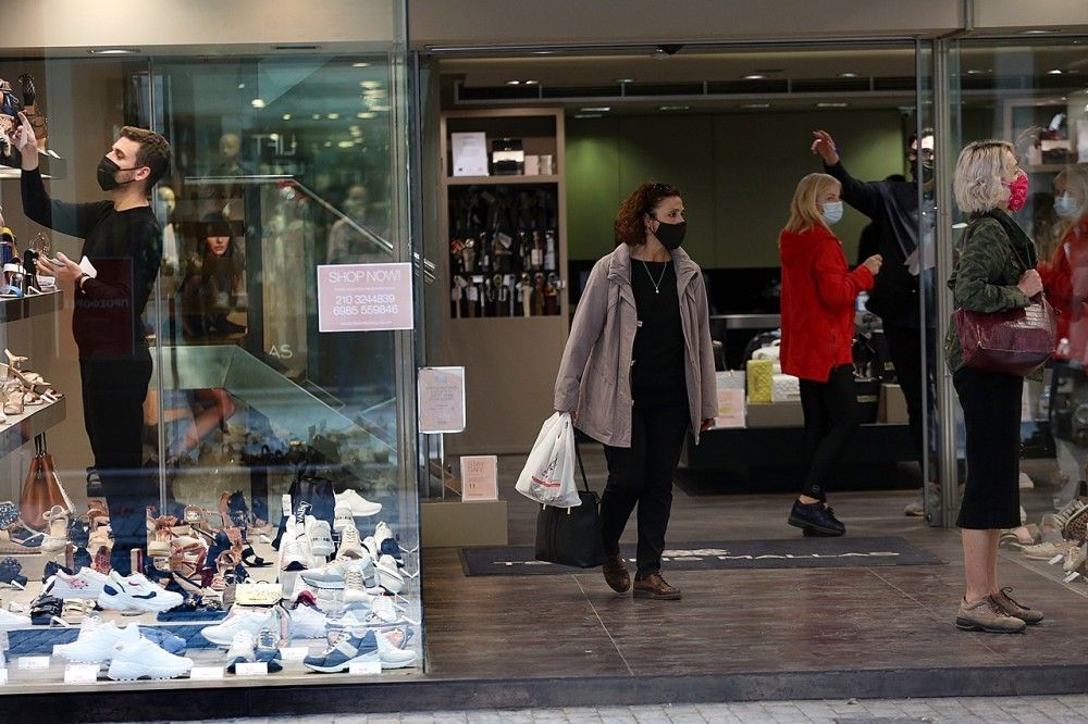 Παυλάκης: Δεν πετάμε μάσκες το καλοκαίρι-Νομοτέλεια 4ο κύμα κορωνοϊού από φθινόπωρο