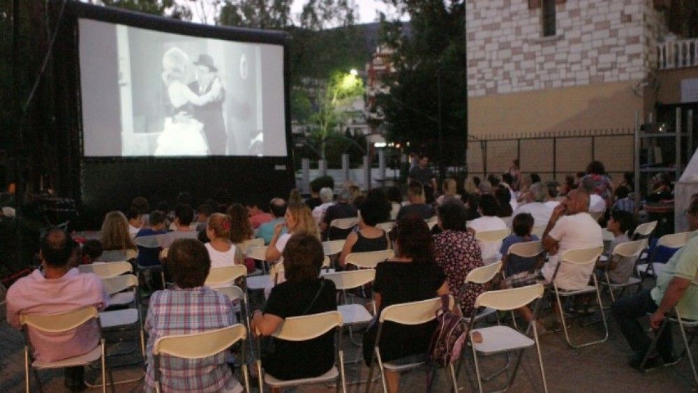 Επαναλειτουργούν τα θερινά σινεμά-Πρεμιέρα με «Nomadland» και άλλες 7 ταινίες