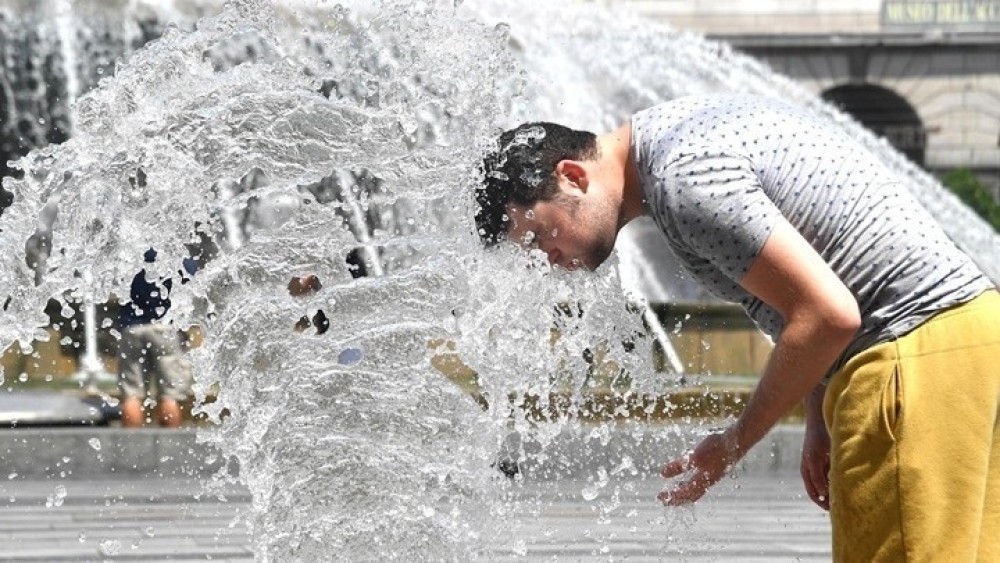 Καμίνι η χώρα-Θα ξεπεράσει τους 40 βαθμούς το θερμόμετρο