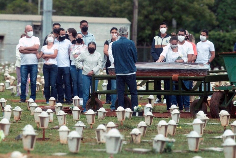 Βραζιλία: Οι θάνατοι ξεπέρασαν τις 500.000