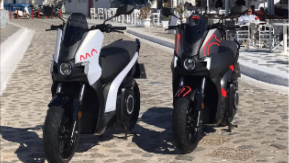 Η SEAT MÓ και το e Scooter 125 βρίσκονται από χθες στην Αστυπάλαια