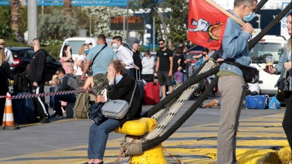 Παράνομη κρίθηκε από το πρωτοδικείο Πειραιά, η αυριανή απεργία των ναυτεργατών