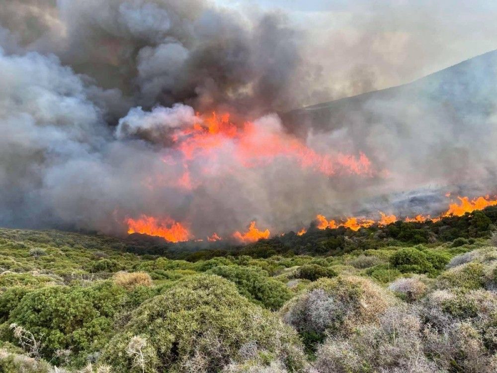 Εκκενώθηκε ο οικισμός Καγκαδαίοι στα Στύρα