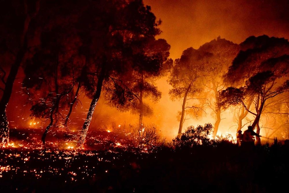 Κύπρος: Πύρινη κόλαση- ενεργοποίηση του Ειδικού Εθνικού Σχεδίου Ήφαιστος (vids)