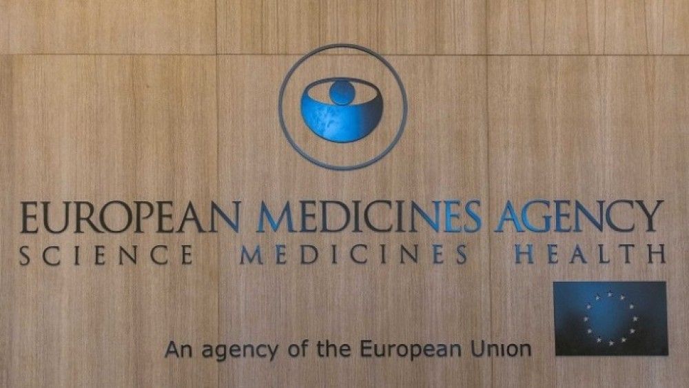 EMA: Δύο δόσεις εμβολίου φαίνεται να προστατεύουν από την παραλλαγή Δέλτα