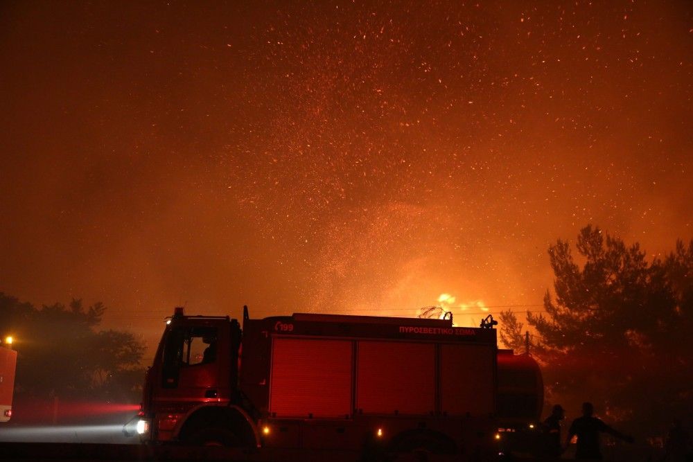 Πατούλης: Στοίχημα να ελεγχθεί η φωτιά στην Αττική έως το μεσημέρι