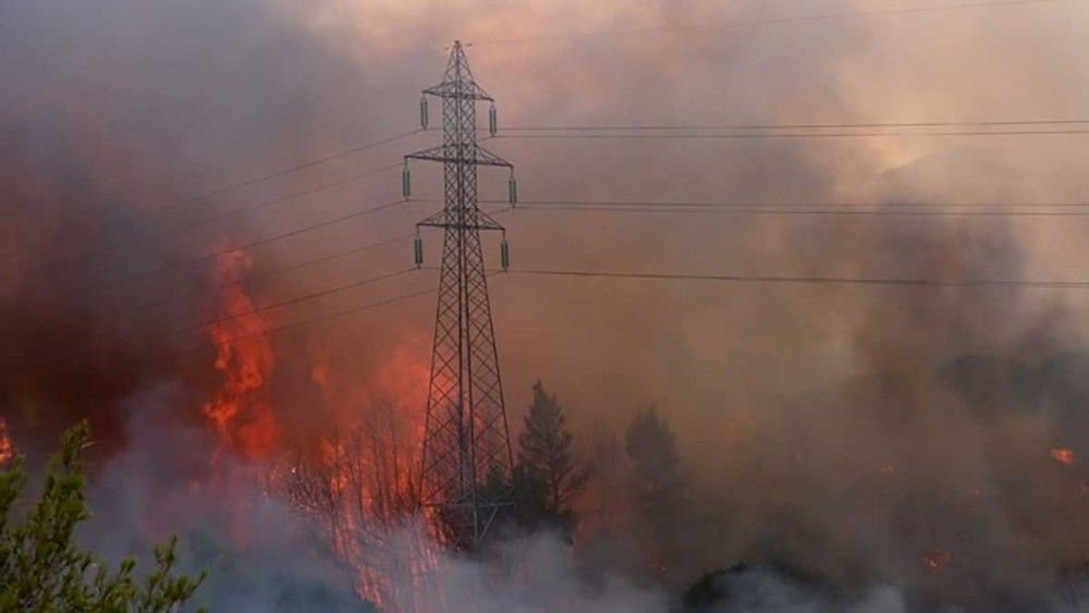 Πρόεδρος Τεχνικών ΔΕΗ: Έως το μεσημέρι θα έχουν ρεύμα οι πληγείσες περιοχές