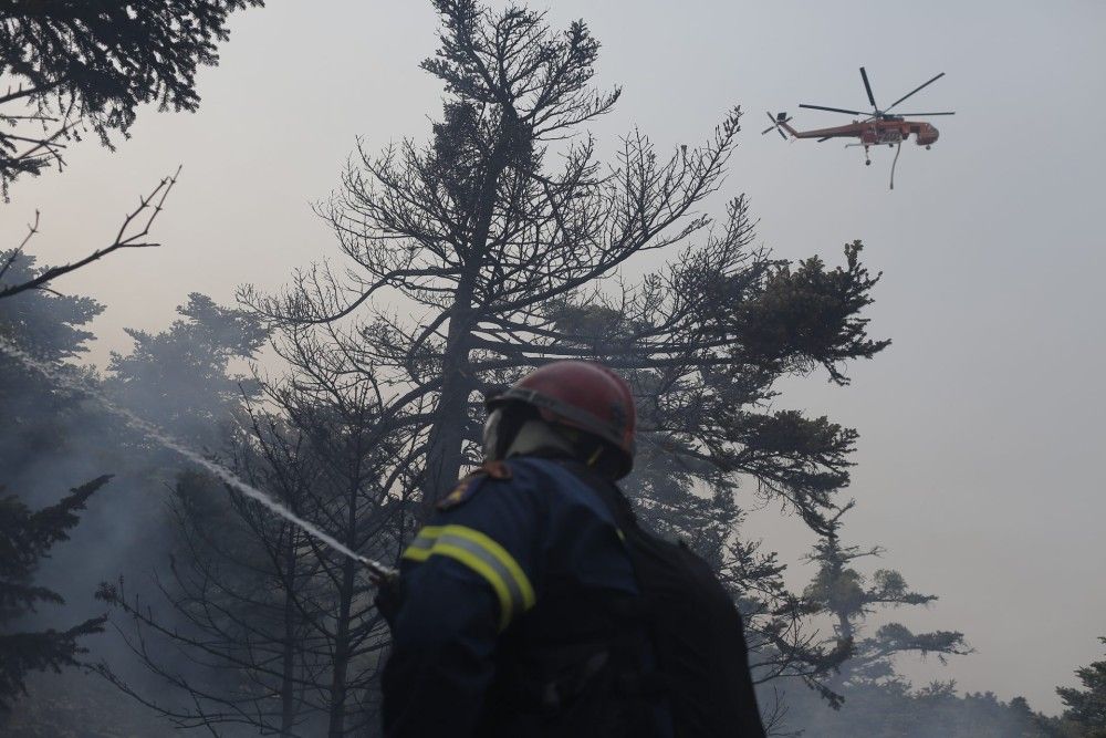 Αττική: Βελτιώνεται συνεχώς η κατάσταση της πυρκαγιάς &#8211; Περιπολίες από στρατό και αστυνομία