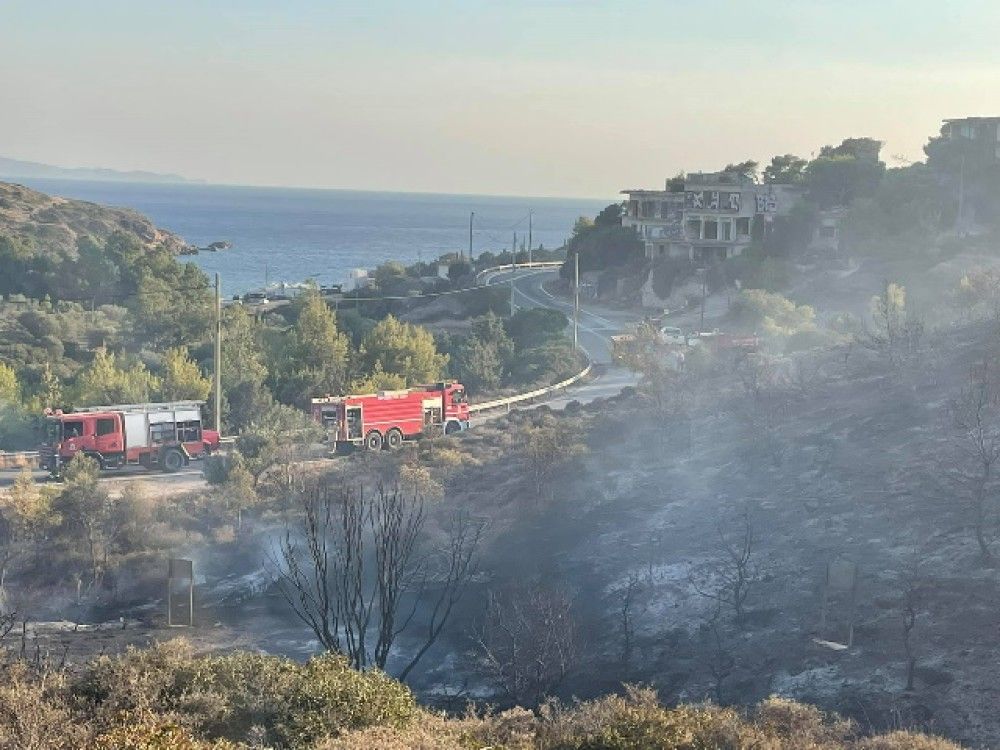 Υπό έλεγχο η φωτιά στο Σούνιο