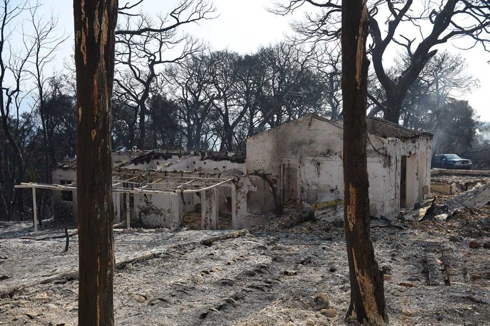 Σύσκεψη για τη στήριξη των πληγέντων από την πυρκαγιά στην Αιγιάλεια