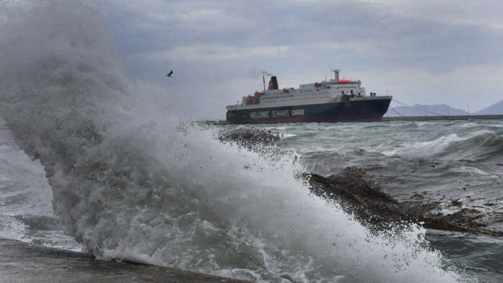 Καιρός: Συννεφιά και ισχυροί άνεμοι