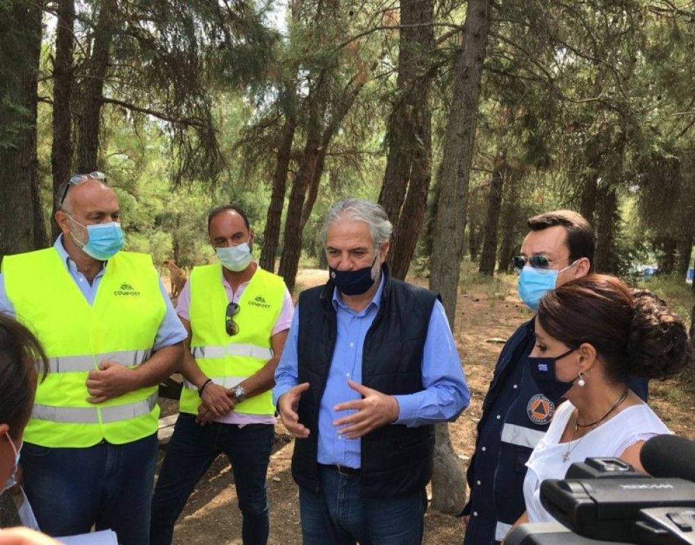 Σε Βίλια και Αλεποχώρι η ηγεσία του υπουργείου Κλιματικής Κρίσης και Πολιτικής Προστασίας