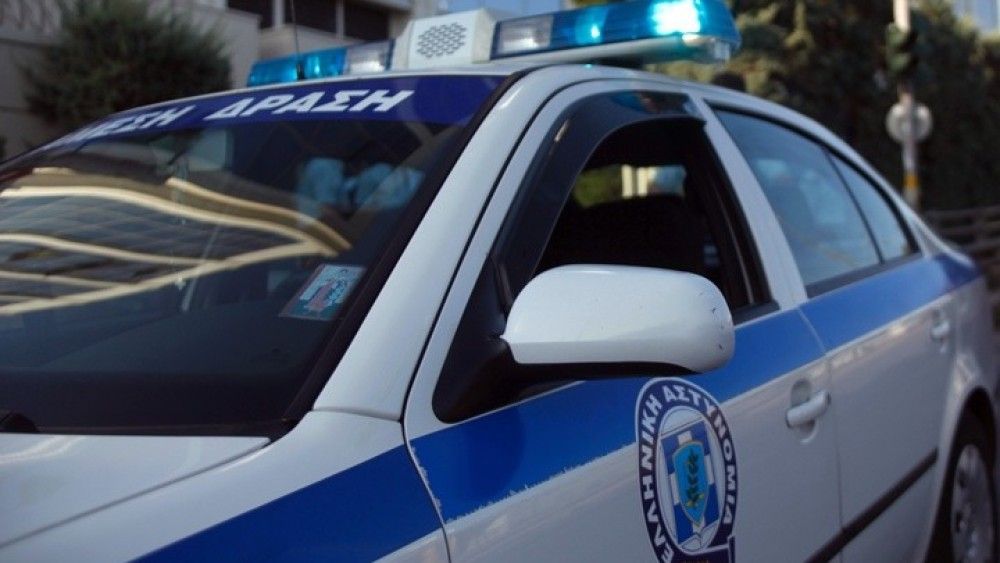 Τρικάκια από τον Ρουβίκωνα έξω από το σπίτι της Σακελλαροπούλου