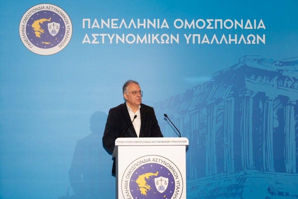 Θεοδωρικάκος: Στηρίζω τον Έλληνα αστυνομικό στα νόμιμα πλαίσια