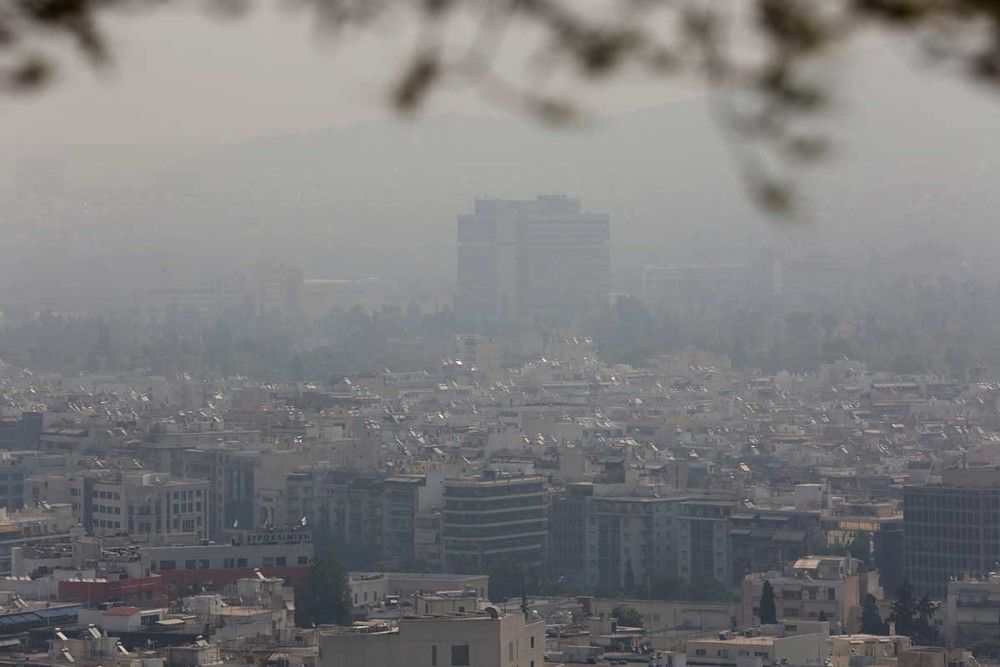 Καιρός:Πυκνές ομίχλες σήμερα  – Νεφώσεις και τοπικά περιορισμένη ορατότητα αύριο