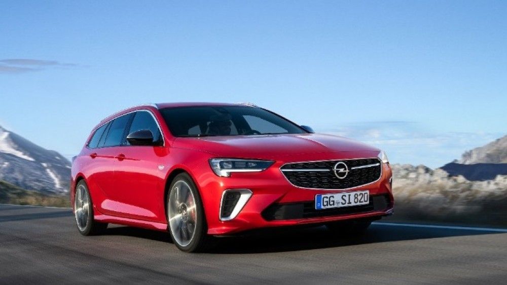 Πρεμιέρα για το Opel Insignia GSi στο Σαλόνι Αυτοκινήτου των Βρυξελλών