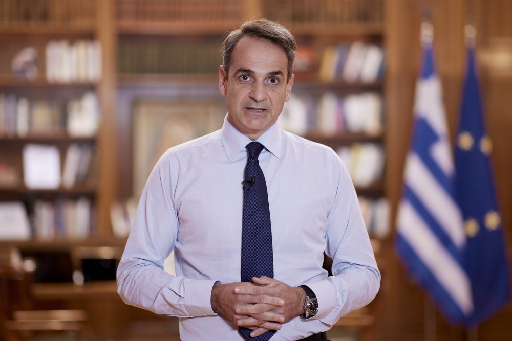 Μητσοτάκης: Εκτός κλειστών χώρων από Δευτέρα οι ανεμβολίαστοι -Κυλιόμενο ωράριο στο Δημόσιο και rapid test στους ναούς