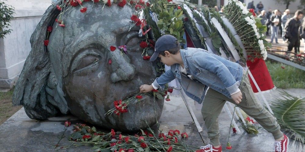 Γιώργος Παπαχρήστος: Το Πολυτεχνείο δεν ζει