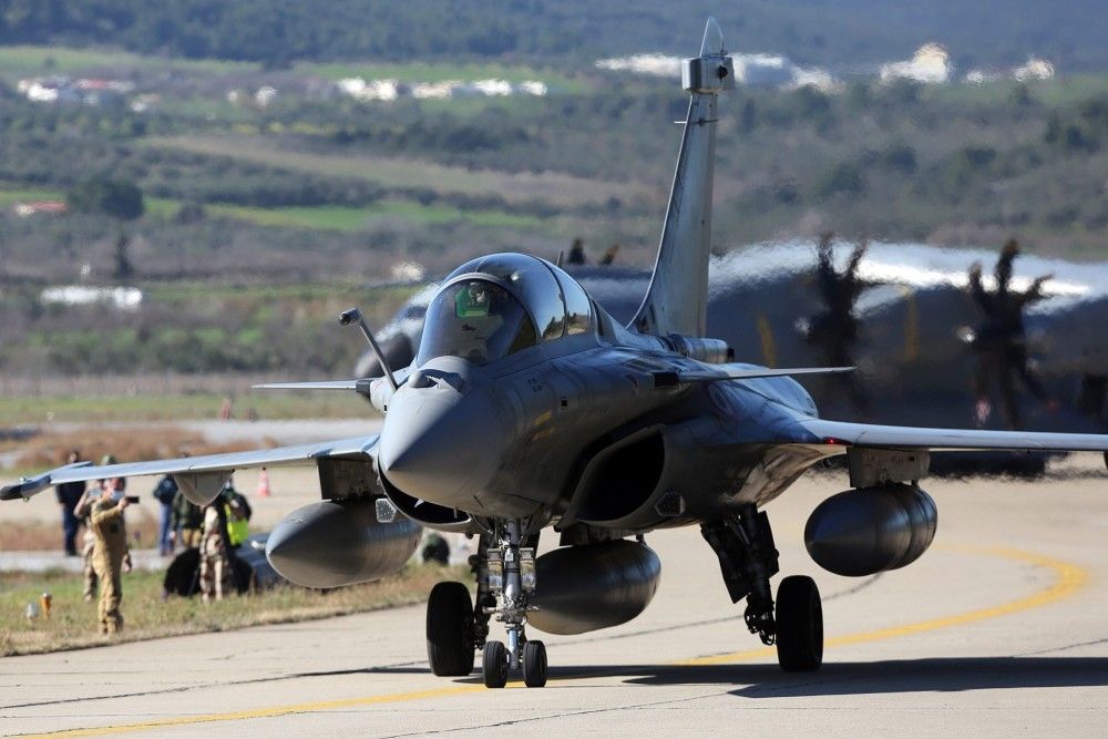 «Προσγειώνονται» στην Τανάγρα τα πρώτα 6 Rafale