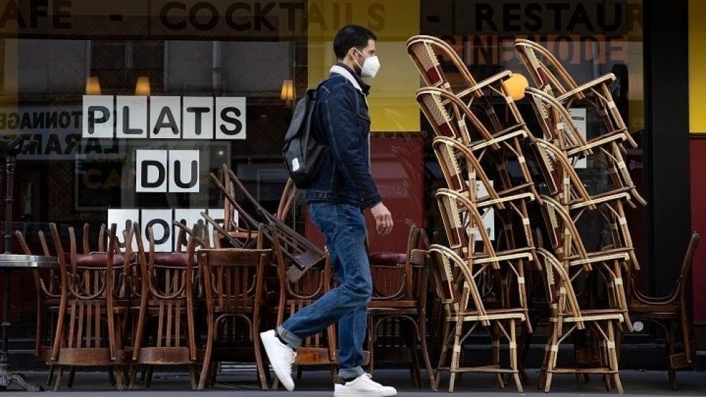 Γαλλία: Nέα μέτρα εξετάζει η κυβέρνηση-&#8220;Καλπάζει&#8221; η Omicron