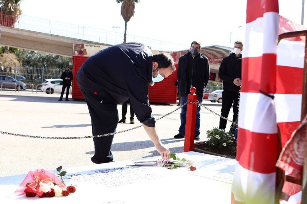 Ο Βαγγέλης Μαρινάκης τίμησε τα θύματα της Θύρας 7