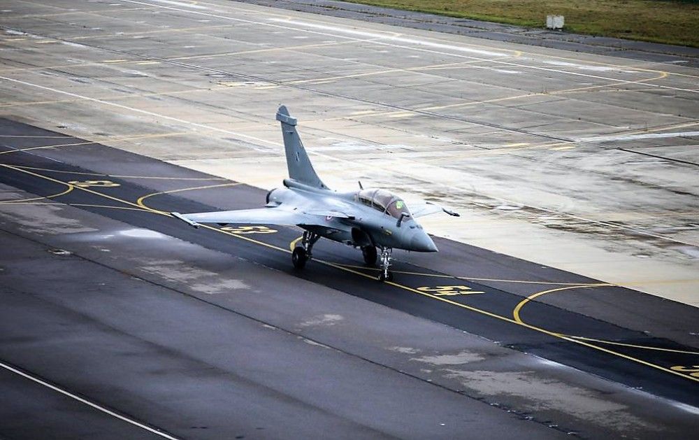 Απογειώνονται για Ελλάδα τα Rafale &#8211; Καλωσόρισμα με βόλτα πάνω από την Ακρόπολη