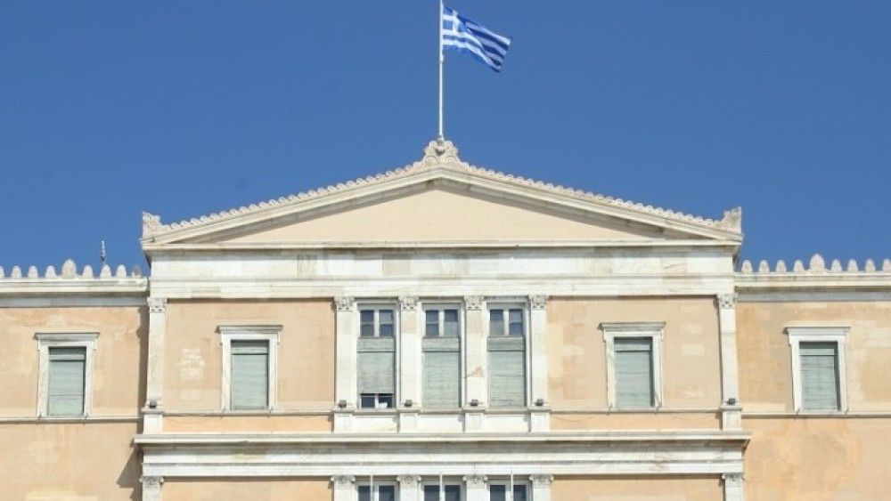 Προς κύρωση το μνημόνιο συνεργασίας Αθηνών-Λευκωσίας για έργα υποδομής 12 εκατ. στις πυρόπληκτες περιοχές