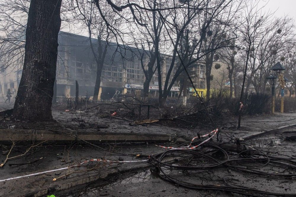 Εισβολή στην Ουκρανία: Ρωσικά τανκς στη Χερσώνα -Συνεχείς εκρήξεις στο Κίεβο