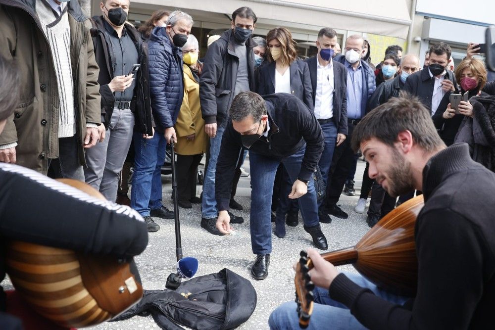 Αλέξης Τσίπρας: Ο &#8220;σοβαρός&#8221; λαϊκιστής