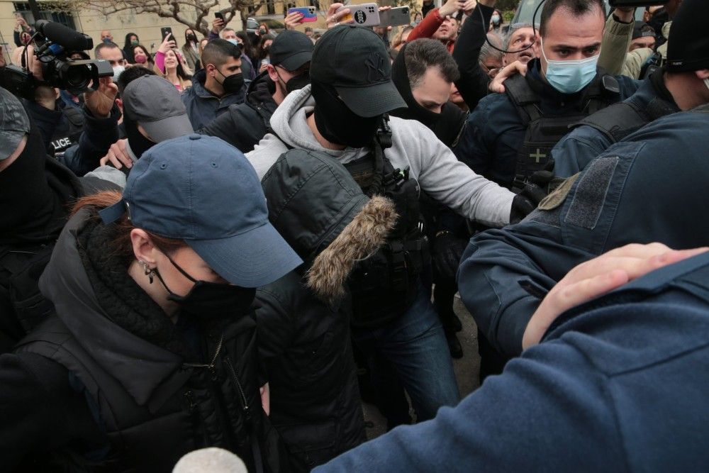 Ασφυκτικό θάνατο για Μαλένα και Ίριδα &#8220;δείχνουν&#8221; πολλά στοιχεία