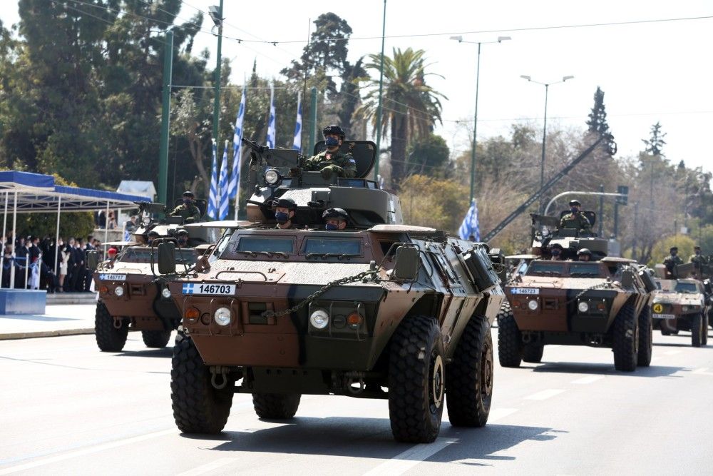 25η Μαρτίου: Εντυπωσιακή και μεγαλειώδης η στρατιωτική παρέλαση ενώπιον της ΠτΔ