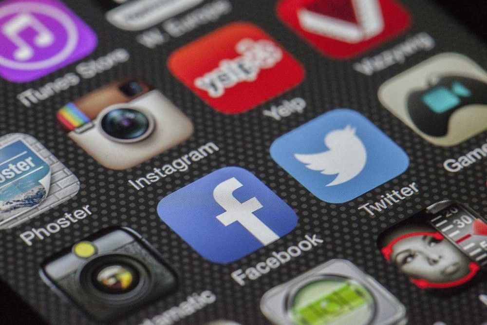 Η αποχή από τα social media μας φτιάχνει τη διάθεση